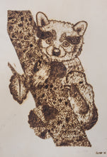 Load image into Gallery viewer, Holiday Art Camp for children at earthstudios- Lockwood studios- Guildford