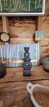 Load image into Gallery viewer, The Creative Club Sculpt, Burn and Carve Workshops at the earth studios.
