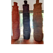 Load image into Gallery viewer, The Creative Club Sculpt, Burn and Carve Workshops at the earth studios.
