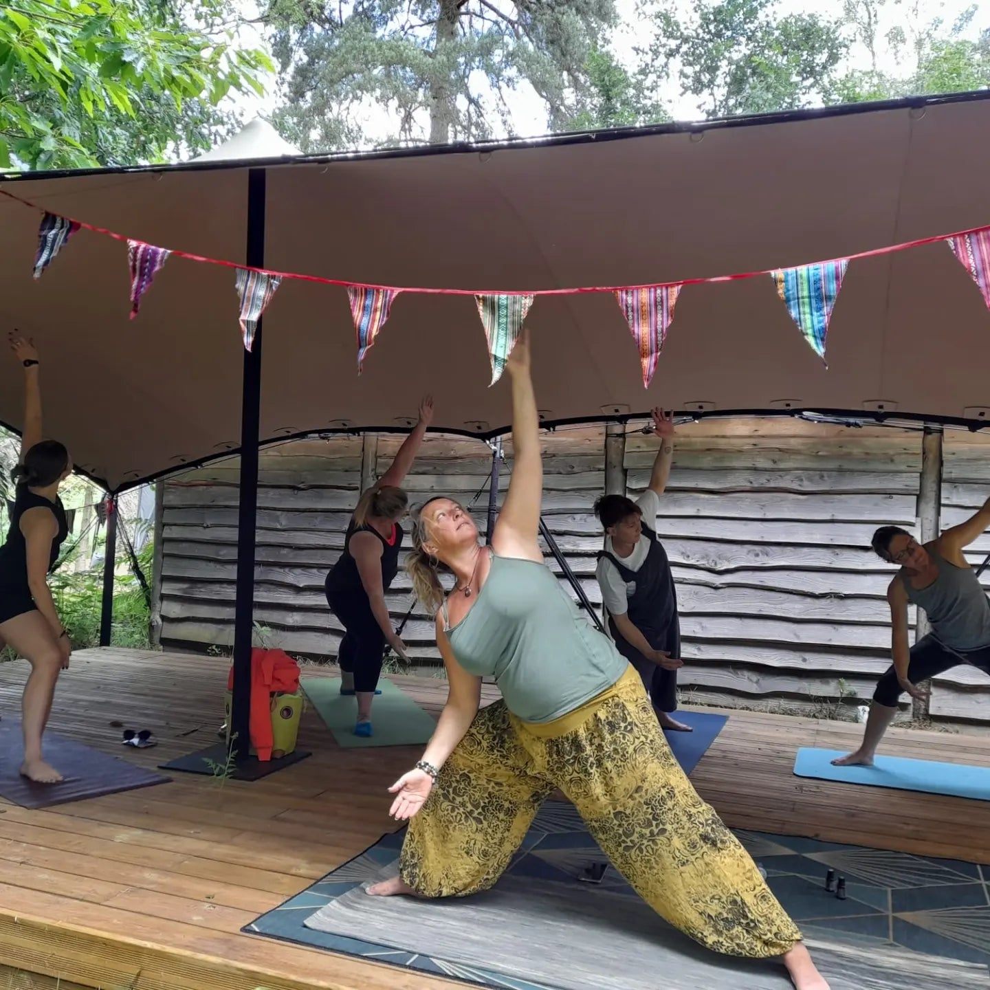 Carry on Crafting Yoga Session
